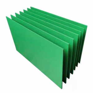 Tấm mica màu xanh lá